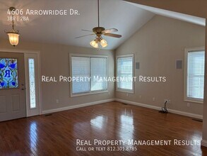 4606 Arrowridge Dr in Evansville, IN - Building Photo - Building Photo