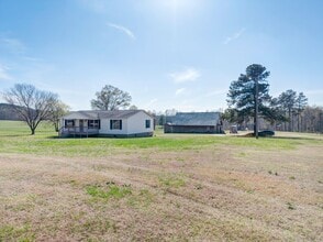115 Stallion Alley Ln in Norlina, NC - Building Photo - Building Photo