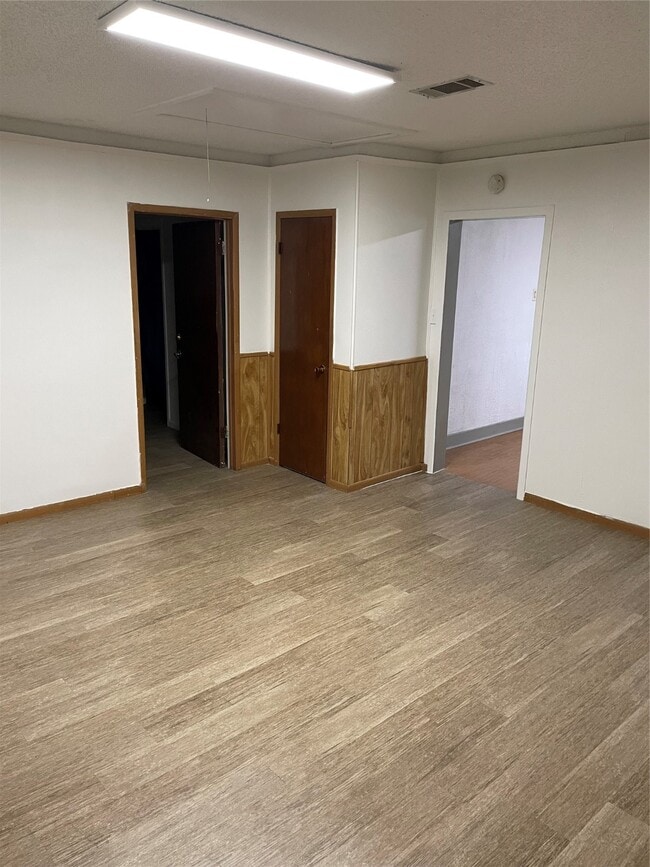 property at 302 10th Ave N