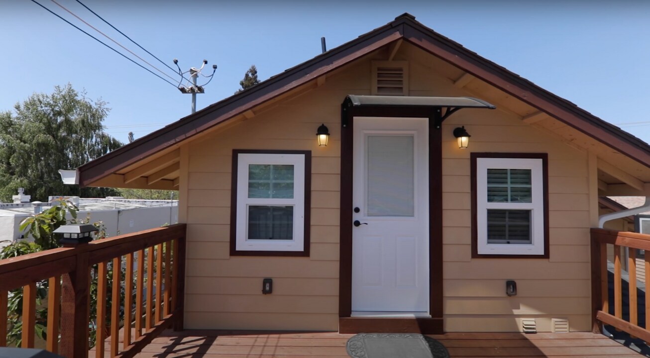 1615-1617 D St in Hayward, CA - Building Photo