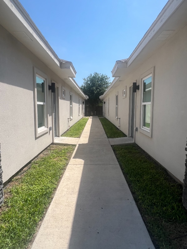 904 E la Cantera Ave in McAllen, TX - Building Photo - Building Photo