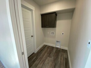 889 Iona St in Idaho Falls, ID - Building Photo - Building Photo