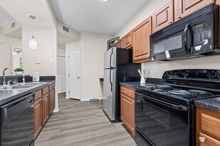 Avenue at Timberlin Park in Jacksonville, FL - Building Photo