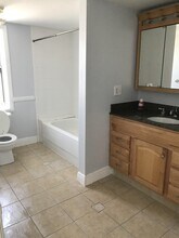 1000 S Semoran Blvd in Winter Park, FL - Foto de edificio - Building Photo