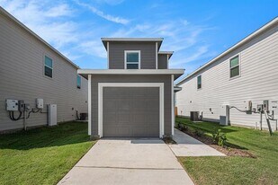 911 Sandhill Crane Ln in Princeton, TX - Building Photo