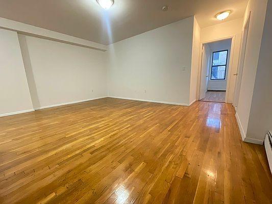 1305 Sheridan Ave in Bronx, NY - Building Photo - Building Photo