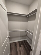 1215 Fairway Dr, Unit 100 in Longview, TX - Building Photo - Building Photo