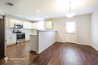 5005 Whisper Cove in Schertz, TX - Building Photo - Building Photo