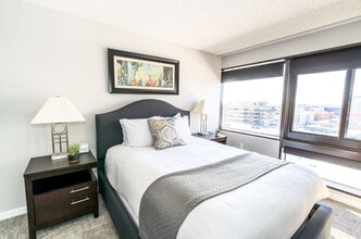 127 Greyrock Pl, Unit FL16-ID1050389P in Stamford, CT - Foto de edificio - Building Photo