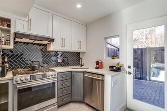 3635 Hawthorne Ave in Dallas, TX - Building Photo - Building Photo