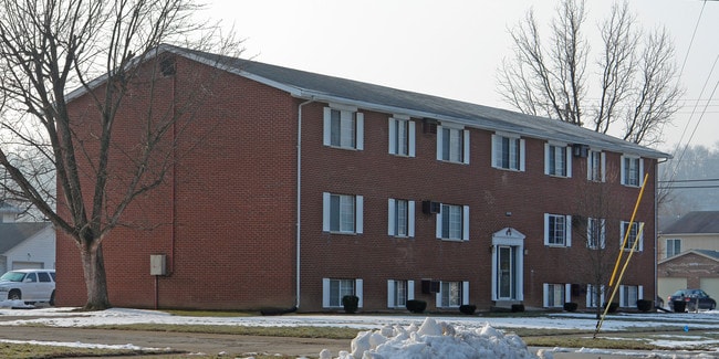 Southgate Apartments in Fairfield, OH - Building Photo - Building Photo