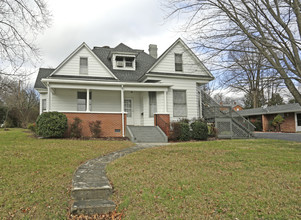 101 10th in Johnson City, TN - Building Photo - Building Photo