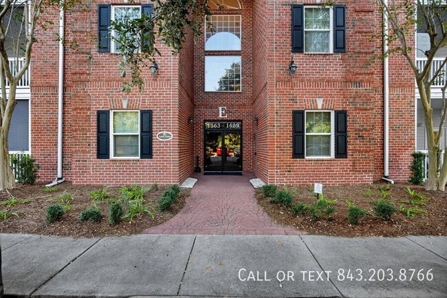 property at 1589 Cambridge Lakes Dr