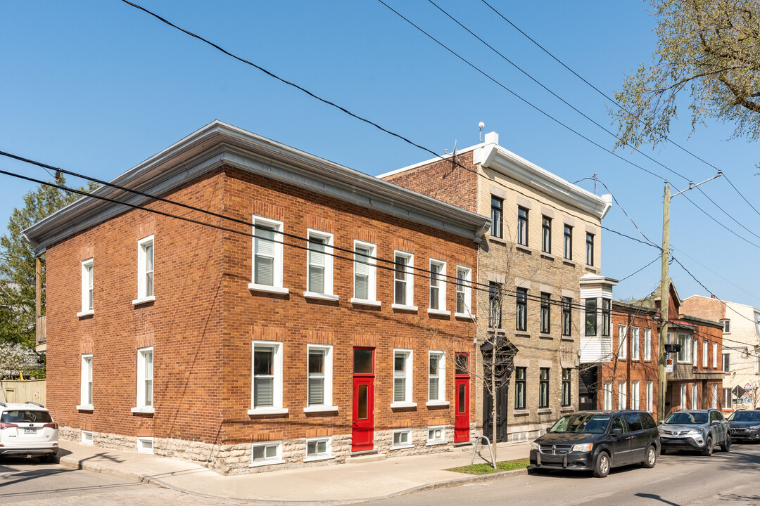 572 Langelier Boul in Québec, QC - Building Photo