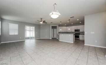 4507 SE 9th Pl in Cape Coral, FL - Building Photo - Building Photo