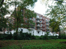 115 Lawton St in Yonkers, NY - Building Photo