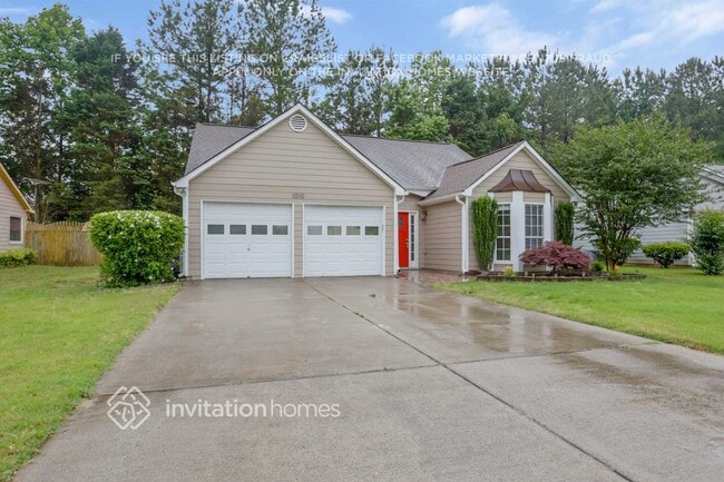 property at 1010 Pepper Cir