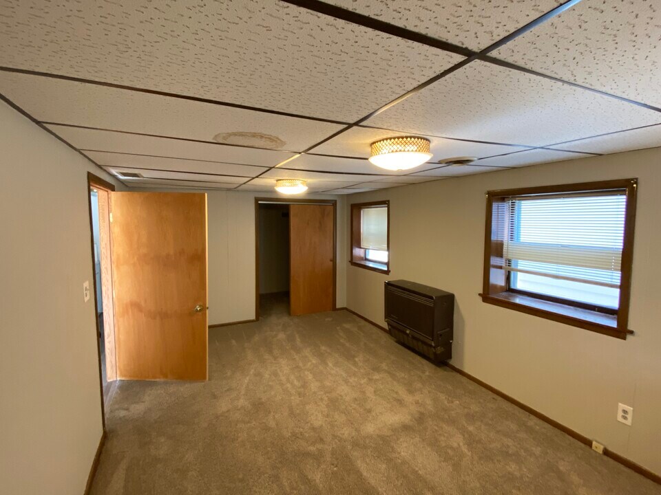 5525 42nd Ave S in Minneapolis, MN - Building Photo