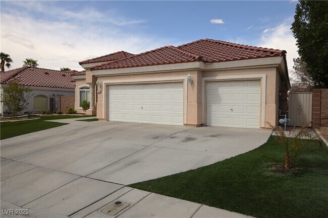 property at 2593 Mizzoni Cir