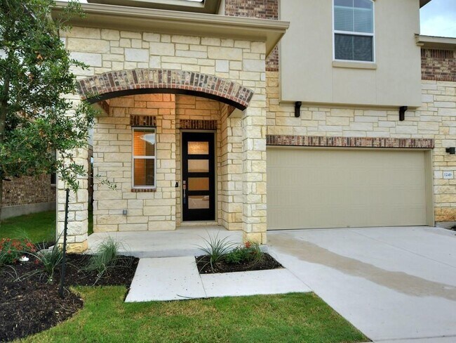 1249 Summerbrooke Cir in Leander, TX - Building Photo - Building Photo