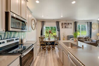 8715 E Gilman Ave in Arlington, WA - Building Photo - Building Photo