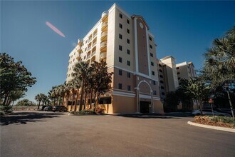 6336 Buford St, Unit 201 in Orlando, FL - Building Photo - Building Photo