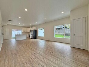 3925 E 32nd Ave in Spokane, WA - Building Photo - Building Photo