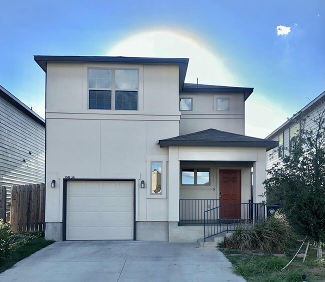9970 Toinette St in Laredo, TX - Building Photo - Building Photo