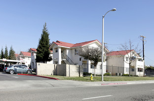 Villa Robles Apartments