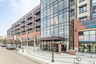 Le Louvre Residences in Edmonton, AB - Building Photo - Building Photo