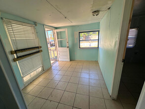 7028 Chinapa St in New Port Richey, FL - Building Photo - Building Photo