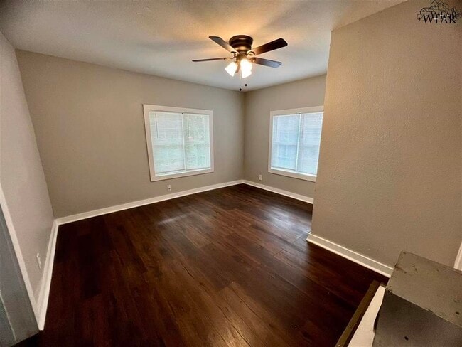 1202 Austin St in Wichita Falls, TX - Building Photo - Building Photo