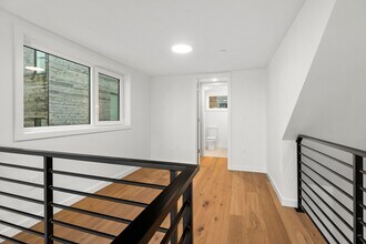 2617F Franklin Ave E in Seattle, WA - Building Photo - Building Photo