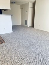 105 Oriole Dr in McMinnville, TN - Building Photo - Building Photo