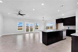 9708 Evening Canopy Dr in Manor, TX - Building Photo - Building Photo