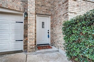 1813 White Oak Loop in Round Rock, TX - Building Photo