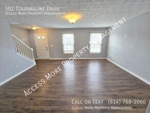 502 Tourmaline Dr in Columbus, OH - Building Photo - Building Photo