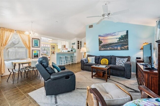 526 5th Ave N in Safety Harbor, FL - Building Photo - Building Photo