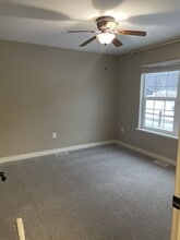 1502 E Bogard Rd in Wasilla, AK - Building Photo - Building Photo