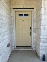 134 Stellers Swoop in Cedar Creek, TX - Building Photo