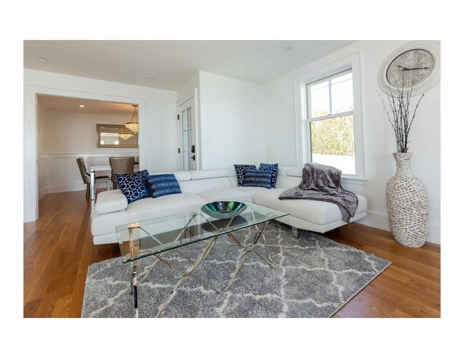 153 Bayside Rd, Unit 1 in Quincy, MA - Building Photo - Building Photo