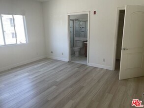 1922 Selby Ave in Los Angeles, CA - Building Photo - Building Photo