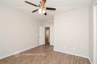 15350 W Port Au Prince Ln in Surprise, AZ - Building Photo - Building Photo