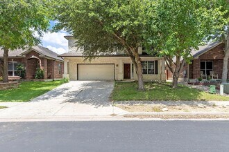 10128 Channel Island Dr in Austin, TX - Building Photo - Building Photo
