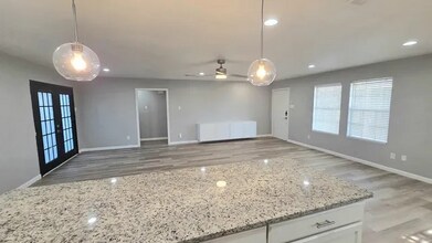 5429 Dazzle Dr in Dallas, TX - Building Photo - Building Photo