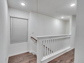 419 Magnolia Ln in Richwood, TX - Building Photo - Building Photo