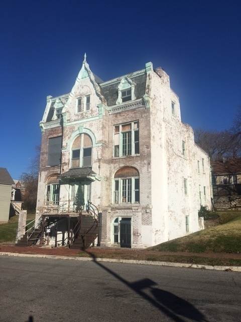 115 S 13th St in St. Joseph, MO - Building Photo