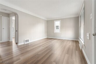 5414 Orchard Ave in Parma, OH - Building Photo - Building Photo