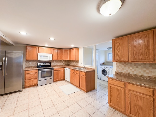 property at 4 Nashville Rd