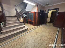 2045 Commonwealth Ave, Unit 42 in Boston, MA - Building Photo